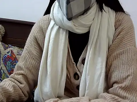 KiaraDoll002 online show from January 13, 6:19 am