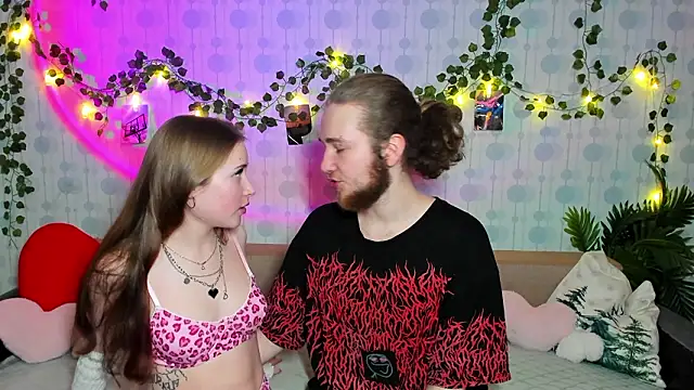 swiity room  online show from March 2, 6:03 pm