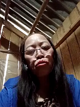 Agnes-baby online show from March 9, 2:15 am