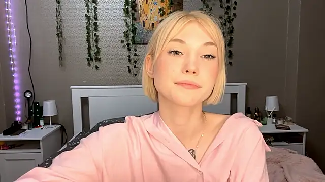 LlsabethHaze online show from January 31, 7:11 pm