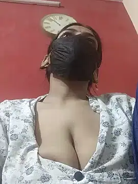 Hot mahi678 online show from July 28, 5:24 pm