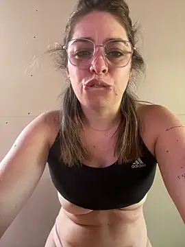 soyanahii online show from April 17, 1:24 pm