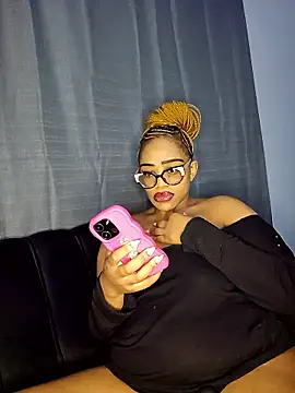 Sultrydiva1 online show from January 12, 2:17 am