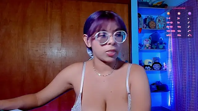 Princess Venus online show from May 27, 6:32 am