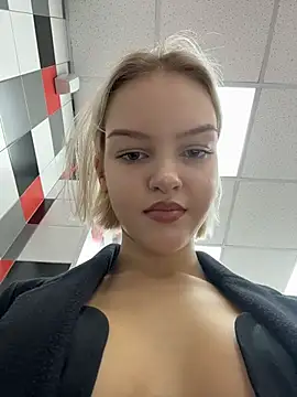 AshleyMur online show from February 16, 4:23 am