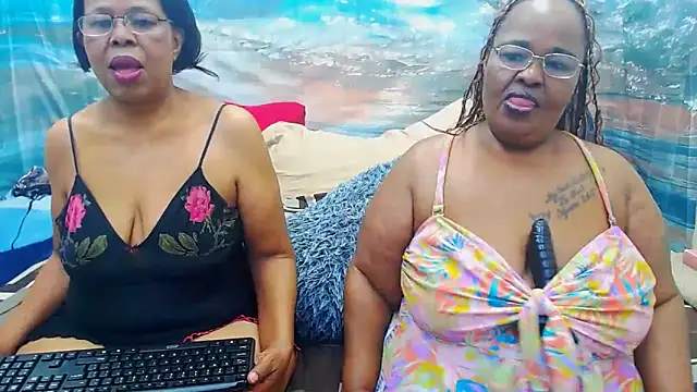 SEXY MATURExx online show from June 8, 4:30 pm