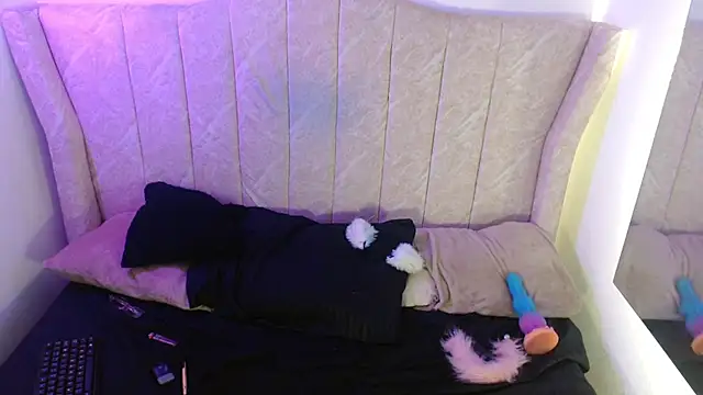 Neko ne69 online show from March 13, 1:45 pm