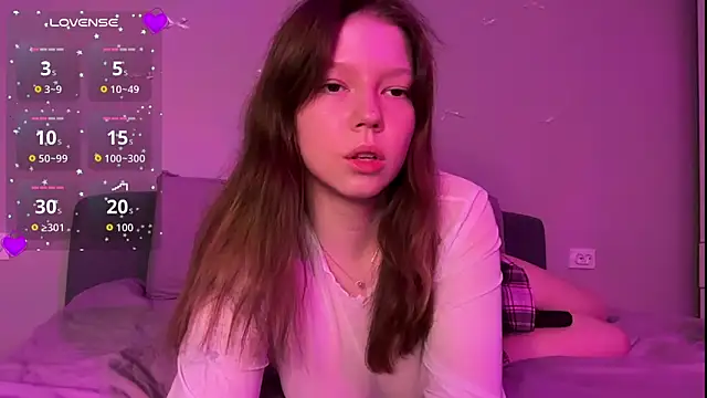 karalinhks online show from April 19, 1:55 pm