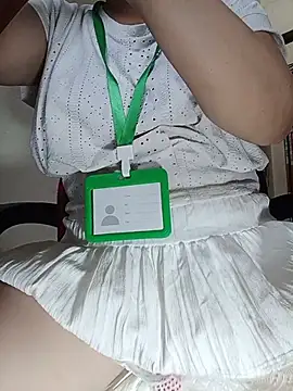 Lyna sexy24 online show from June 7, 9:05 am