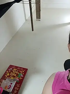 Lyna sexy24 online show from July 16, 10:03 pm