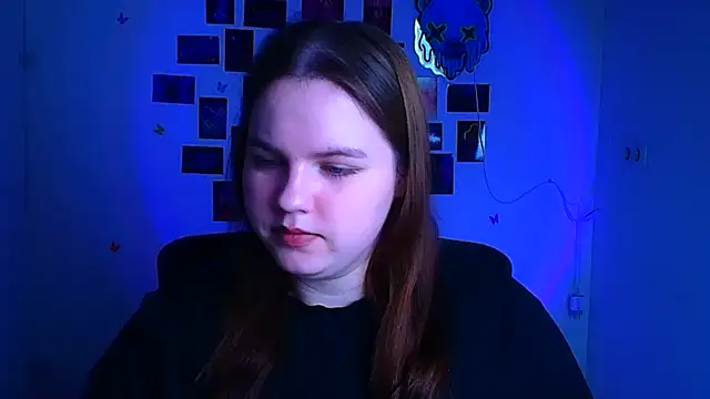 Kitty Mia Kitty online show from April 6, 6:03 am