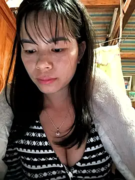 -Lynn- online show from January 16, 1:34 am