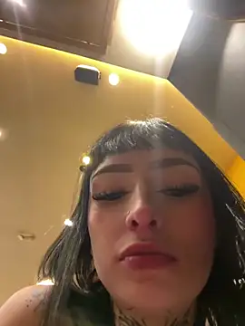 dulce-katt online show from March 13, 11:50 pm