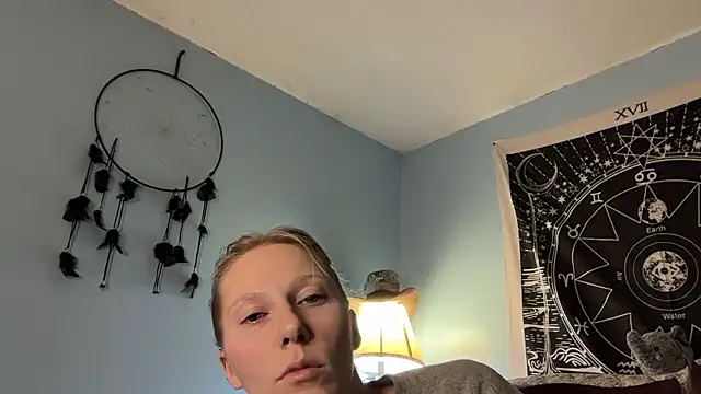 mysunidreamss online show from February 18, 2:32 am