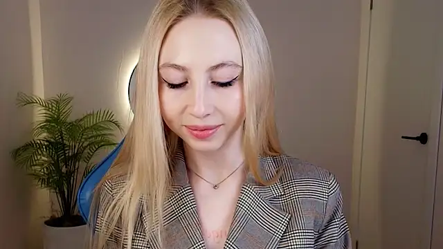 AshLinks  online show from January 14, 8:41 am