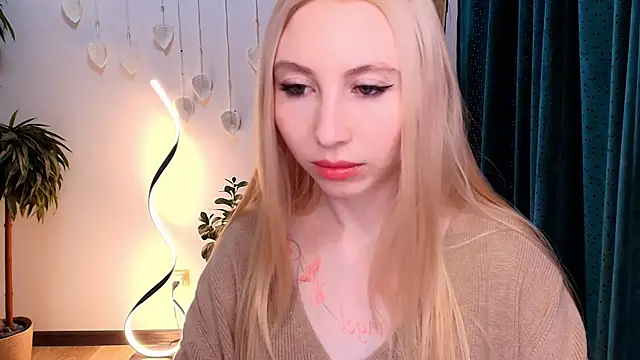 AshLinks  online show from January 8, 10:30 am