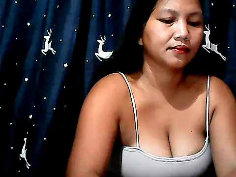 Hot zerah05 online show from May 15, 10:56 pm