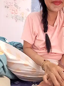 EmilyShow 96 online show from February 8, 6:00 pm