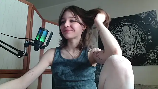 Mysterious Toy online show from February 10, 5:16 pm