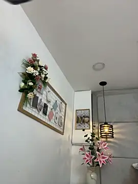 IvonneOwen online show from July 17, 3:11 am