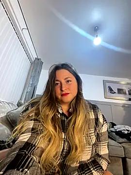 AvaMayXoX online show from January 7, 10:35 pm