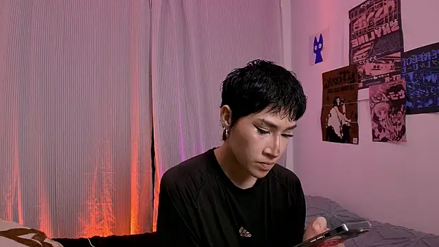 Lesbian Sexxx online show from January 13, 2:39 am