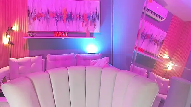 lilian vergara online show from February 3, 7:51 pm