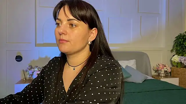  SilkyShadow  online show from February 3, 6:22 am