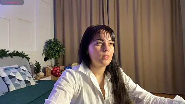  SilkyShadow  online show from January 14, 1:54 am