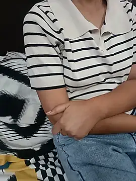 eddy girl online show from July 6, 8:08 am