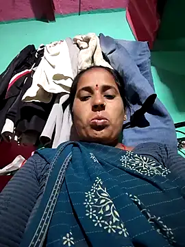 Reena lodha online show from March 17, 7:40 pm