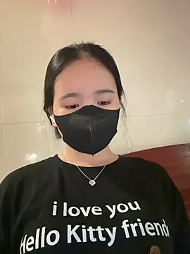 Gwen879 online show from April 8, 5:53 am