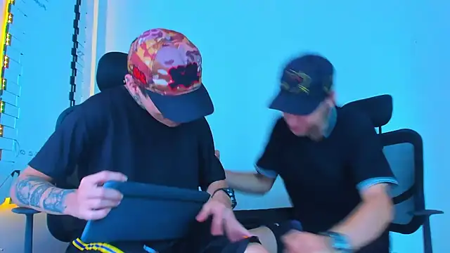 Thomas-Wil online show from February 25, 4:16 pm