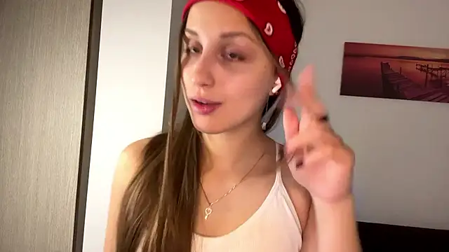 EvaRenard online show from March 21, 5:07 pm