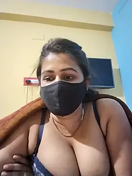 pinkihot23 online show from January 15, 5:30 pm