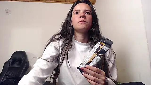 Shanel Lozano online show from April 14, 2:44 am