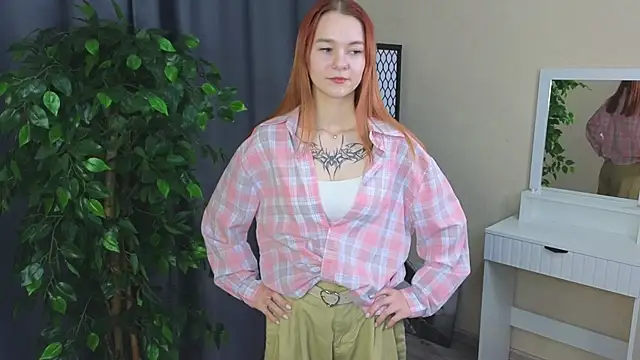 ClairVacio online show from January 14, 2:38 am