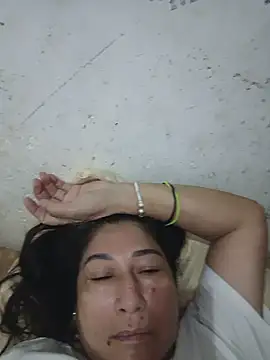 PatriciaGrajales online show from June 16, 1:23 pm