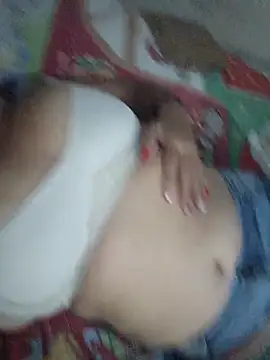 PatriciaGrajales online show from April 15, 1:22 pm