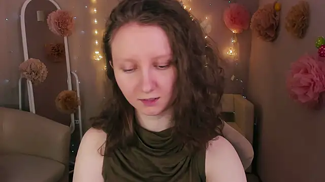 SunshineBlaze online show from April 18, 5:43 am