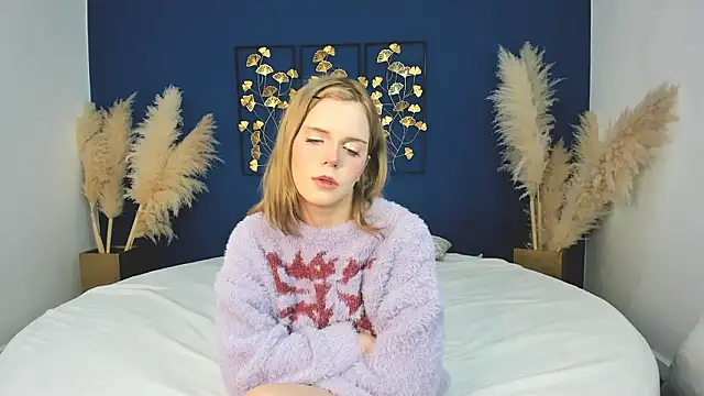 ALZA AZURE online show from February 1, 7:12 pm