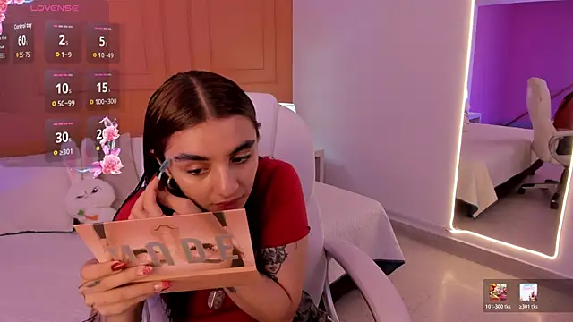 Abriil cutee online show from July 23, 2:47 pm