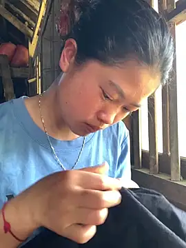 Naalyy online show from April 6, 8:37 am