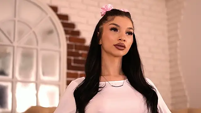 NyssaSky online show from February 16, 6:08 pm