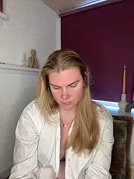 SexyBlondJoanna online show from February 20, 1:01 pm