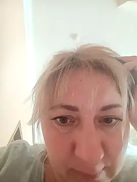 Katrina9911 online show from April 22, 9:17 am