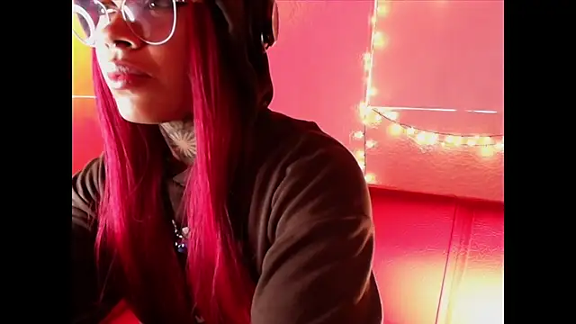 Canela Osada  online show from January 19, 1:29 pm