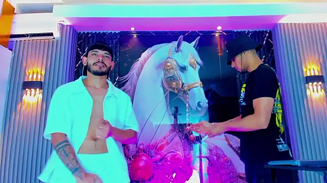 The Gods In Diamonds online show from January 10, 6:18 am