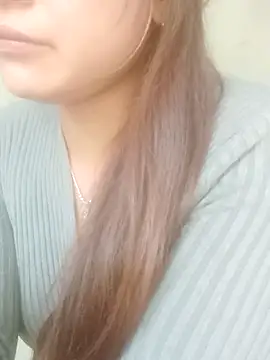 jjennyyy online show from April 17, 1:30 am