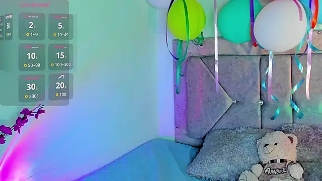 Britanny77 online show from April 4, 12:31 am